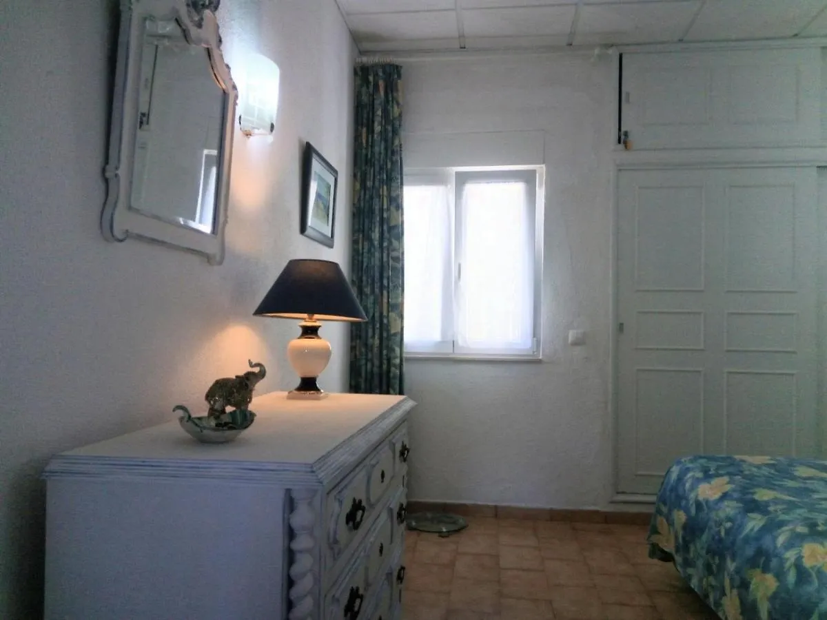 Villa Ocean Facing At Senhora Da Rocha Porches
